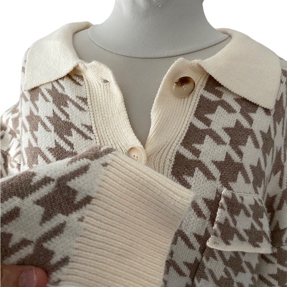 Debut houndstooth shacket/jacket. Small. Oversized. Soft. Button-up. (NWT) - Picture 6 of 16